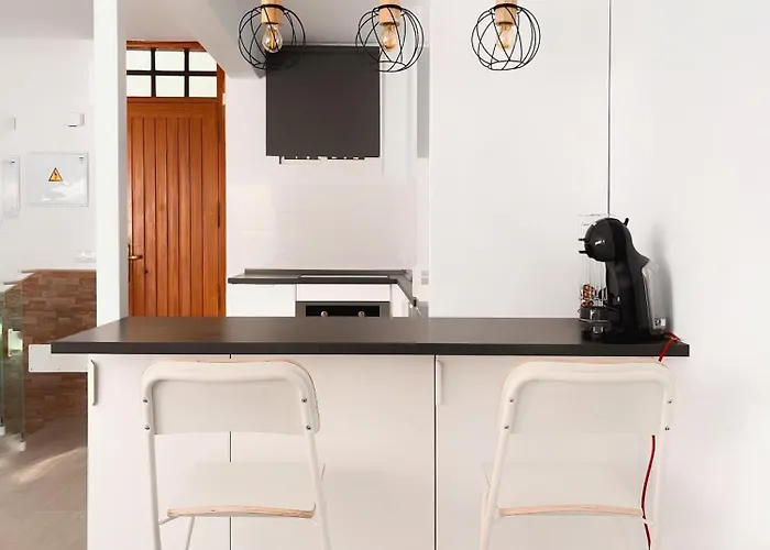 Sunset By The Sea - Modern With Ocean Views *