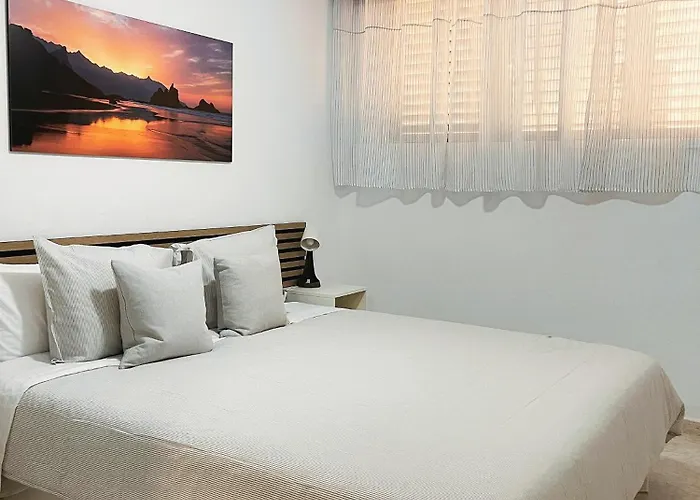 Sunset By The Sea - Modern With Ocean Views *